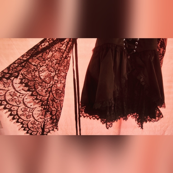 Dollskill Widow Lights Go Out mini dress - Picture 4 of 6